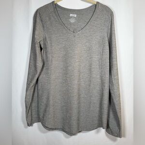 Duluth Gray Long Sleeve V-Neck Top size small